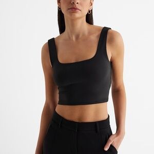 Express Body Contour High Compression Square Neck Cropped Tank - Pitch Black M